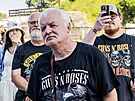 Fanouci ped koncertem Guns N Roses na hradeckm letiti (15. ervna 2025)
