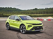 koda Elroq RS v areálu testovacího polygonu firmy Aurel v Behyni
