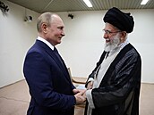 Íránský nejvy��í duchovní Alí Chameneí se setkal s ruským prezidentem...