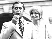 Vlastimil Brodský a Jana Brejchová ve filmu Hodíme se k sob�, milá�ku...? (1974)