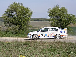 Vz na trati Agrotec rally Hustopee v roce 2007. Závod se vydal do malebného...