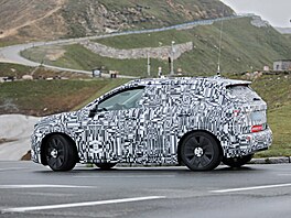 Maskovaný prototyp elektromobilu koda Epiq