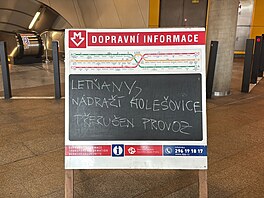 Provoz praského metra na lince C v úseku Letany - Nádraí Holeovice zastavil...