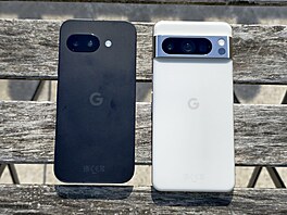 Google Pixel 9a a Pixel 8 Pro