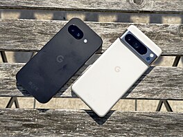 Google Pixel 9a a Pixel 8 Pro
