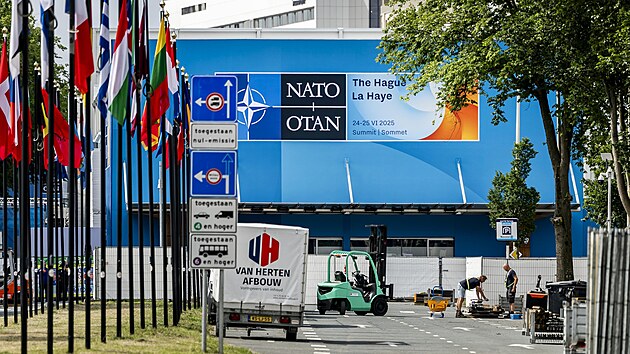 Přípravy konání summitu NATO jsou v plném proudu. (19. června 2025)