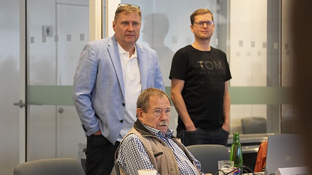 Publicista a radn Jefim Fitejn ek na vsledky prvnho kola volby novho generlnho editele T. (11. ervna 2025)