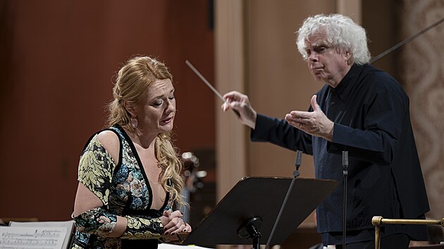 Magdalena Ko�en� a jej� man�el, Sir Simon Rattle