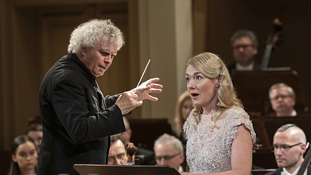 Magdalena Ko�en� a jej� man�el Sir Simon Rattle