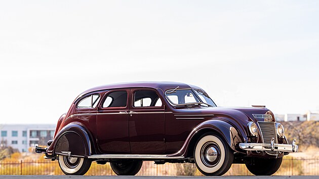 Chrysler Airflow Eight Sedan (1937)