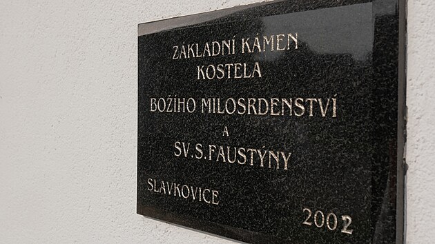 Stavba kostela Boho milosrdenstv zaala v roce 2002, dokonen byl o est let pozdji.