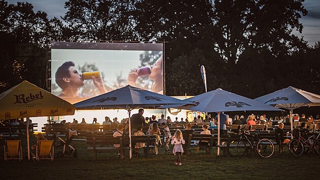 Pardubick letn kino kadoron navtv tisce lid.