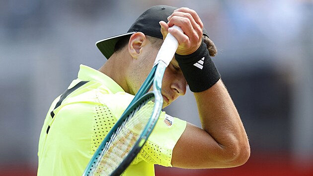 Jakub Men�ík na turnaji v londýnském Queen's Clubu