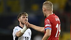 DOBOJOVÁNO. Harvey Elliott (vlevo) a Karel Spáil po utkání.