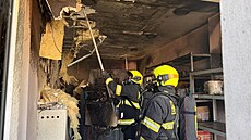 Poár haly s lithiovými bateriemi v Praze-Letanech (12. ervna 2025)
