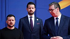 Srbský prezident Aleksandar Vui a jeho ukrajinský protjek Volodymyr...