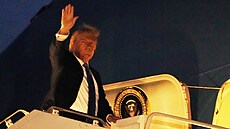 Donald Trump pedasn opoutí summit G7 v Kanad. (16. ervna 2025)