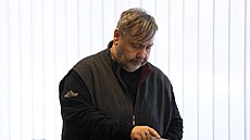 Radní Lubomír „Xaver“ Veselý dorazil na volbu nového generálního ředitele České...
