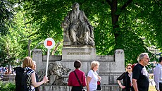 Putování po vídeských stopách Antonína Dvoáka vedlo i kolem pomníku Johannesa...