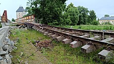 Koleje ve Velké Kra�i sm�rem na Kobylou nad Vidnavkou podemlela p�i povodni...