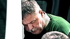 Korupní kauza Motol. Bývalý námstek Motola Pavel Budinský u soudu. (18....
