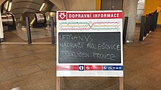 Provoz praského metra na lince C v úseku Letany - Nádraí Holeovice zastavil...