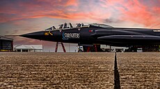 F-104 udrovaná v perfektním stavu z flotily firmy Starfighters International.