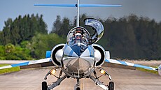 F-104 udrovaná v perfektním stavu z flotily firmy Starfighters International.