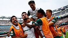 Fotbalisté Palmeiras slaví vítzství nad al-Ahlí.
