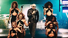 Koncert Pitbulla v O2 aren� (18. �ervna 2025, Praha)