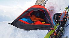 Stan Radoslava Groha a Zdeka Háka na Hunza Peaku.