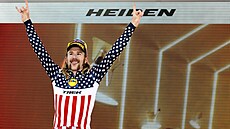 Quinn Simmons slaví triumf ve t�etí etap� Kolem �výcarska.