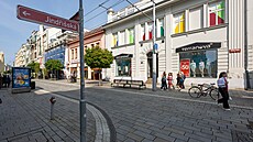 Tída Míru znovu v rekonstrukci. Zmizí trolejbusy, pibude zele. (16. ervna...