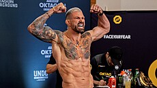 Attila Végh p�i vá�ení