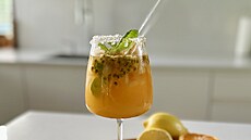 Citrusovo � z�zvorov� fizz s maracujou podle Petry Kamencov�