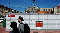 Výdejní boxy spolenosti Zásilkovna na eskobudjovické kiovatce ulic...