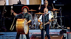 Bruce Springsteen vystoupil na odloeném koncertu v Praze Letanech. (15. 6....