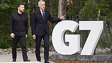 Kanadský premiér Carney pivádí na jednání G7 ukrajinského prezidenta...