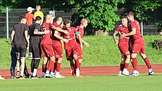 Ústetí fotbalisté slaví gól.