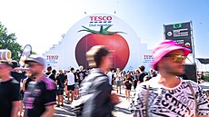 Obchod Tesco na Rock for People m�l velký úsp�ch. (17. �ervna 2025)