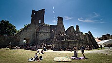 Kulisy festivalu tvoí i boskovický hrad