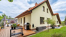 Lomená, Kamenice-Ládví, okres Praha-východ