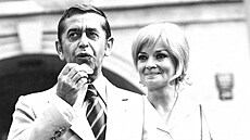 Vlastimil Brodský a Jana Brejchová ve filmu Hodíme se k sob�, milá�ku...? (1974)
