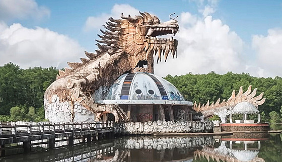 Oputný zábavní park je v provincii iang-si.