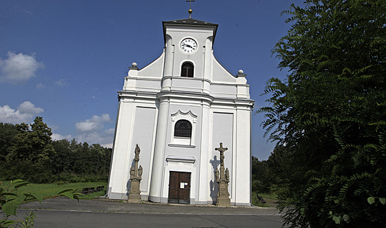 Pozoruhodný ikmý kostel v Karviné