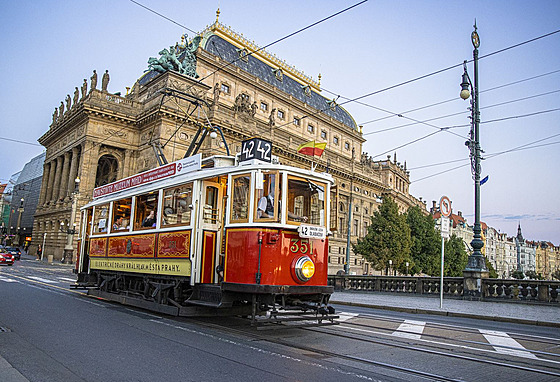 Historická tramvaj 42 v lét vyjídí astji.