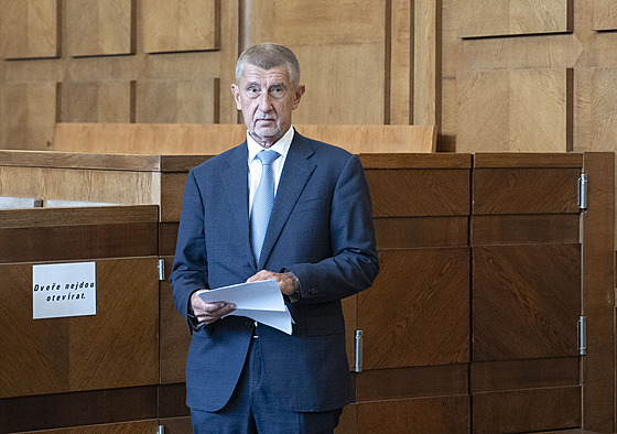 Soud projednává odvolání v kauze apí hnízdo, ve které elí obalob pedseda...