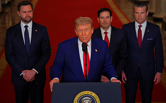 Americký prezident Donald Trump hovo�í k národu poté, co Spojené státy...