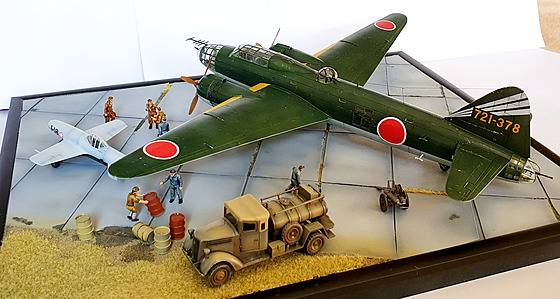 Mitsubishi G4M2E  píprava k letu