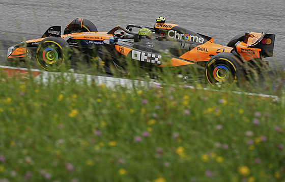 Lando Norris z McLarenu v tréninku na Velkou cenu Rakouska